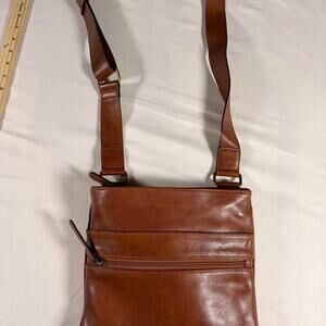 Cameleon brown leather crossbody bag